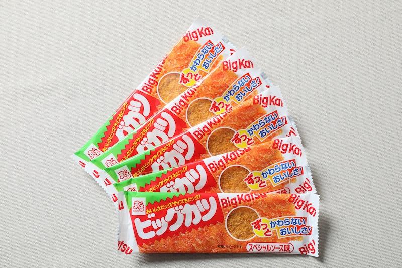 「ビッグカツ」の新たなブームーー駄菓子がゲン担ぎアイテムとして再ブレイクする理由
