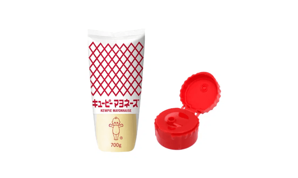 キユーピー、マヨネーズ700gに軽量化キャップを採用。使いやすさはそのままで、プラスチック使用量を約17％削減