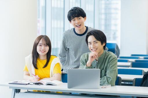 なぜあの言葉が流れてくる？2026年最新ネットスラング＆ミーム解体新書——流行る“型”とSNS文化の現在地