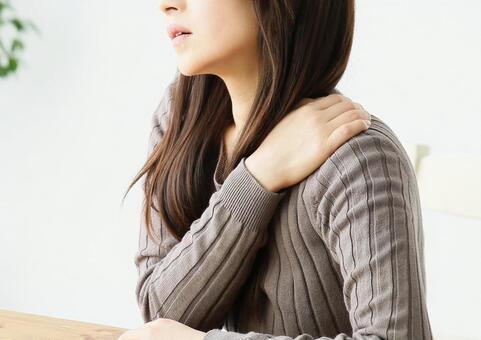 肩こりの正体と早めの対策――放っておくと怖いこと