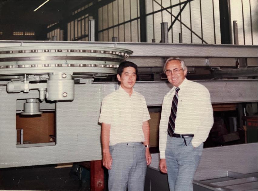 「答えは現場にある」——昇進を遅らせられた“生意気な新人”が、泥臭い現場で見たモノづくりの本質