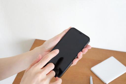 ガジェットに“遊び心”を――Nothingが日本市場で巻き起こす革命