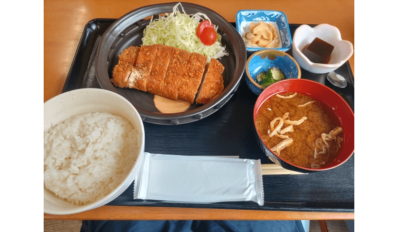 路地裏のとんかつ屋で見つけた、新しい時代の潮流