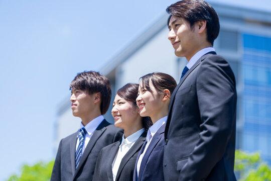 社会人1年目に直面する「壁」と、その先にある成長