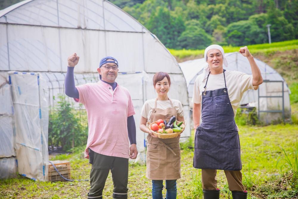 今注目の「副業農業」──自然と収入、両方手に入れる新しい働き方