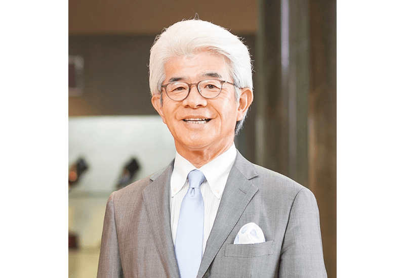 「迷ったら前へ出ろ」下り坂の靴業界を救う大逆転劇。マドラスの岩田社長、偶然から生まれた「リカバリーファッションシューズ」で世界へ挑む