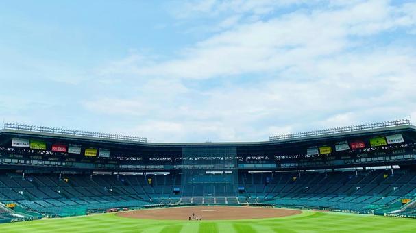 苦しみを希望に変えて――横田慎太郎さんの人生と“奇跡のバックホーム”