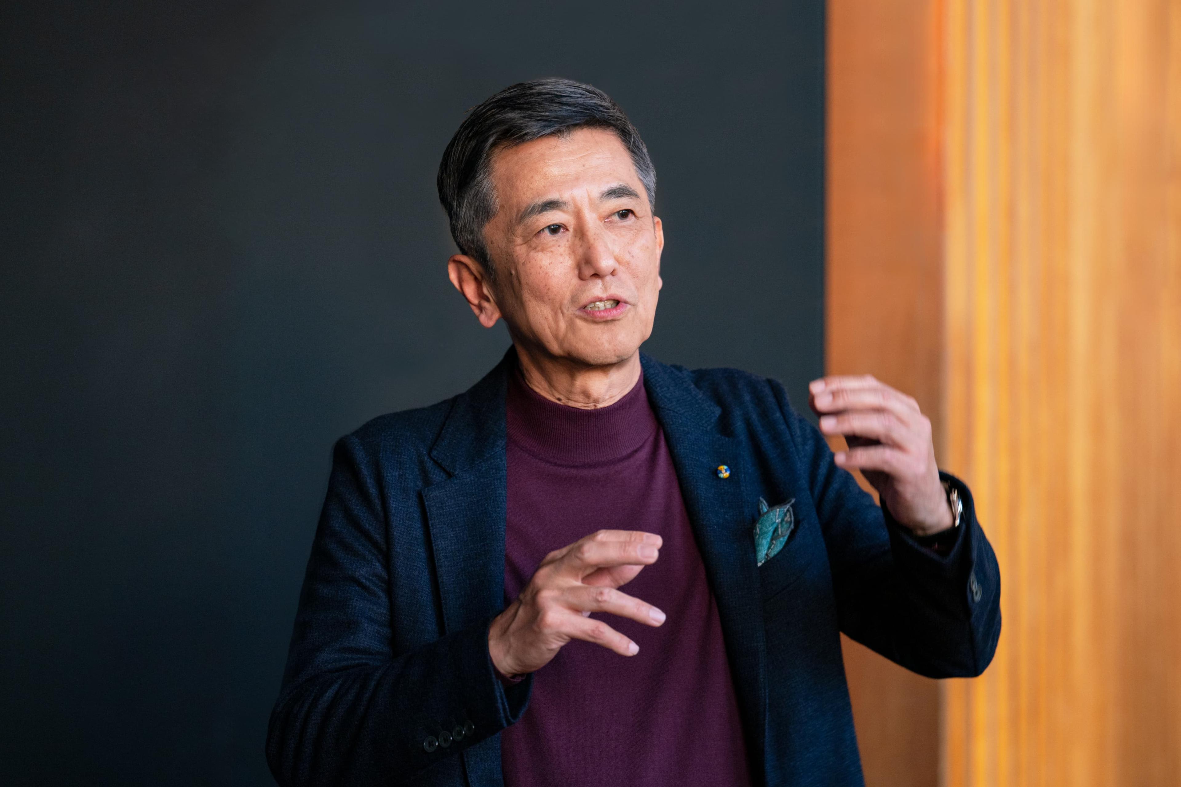 「SIerから“企業や社会の変革パートナー”へ」——NTTデータ・鈴木社長が描く、AI時代の新たな勝算と「枠をはみ出す」組織論