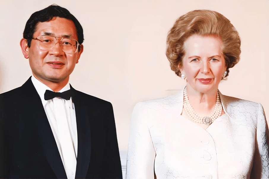 サッチャー元英国首相との「契約書を交わさない」交友