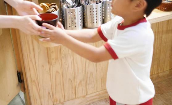 「子ども食堂」が地域社会にもたらす新しいつながりと安心