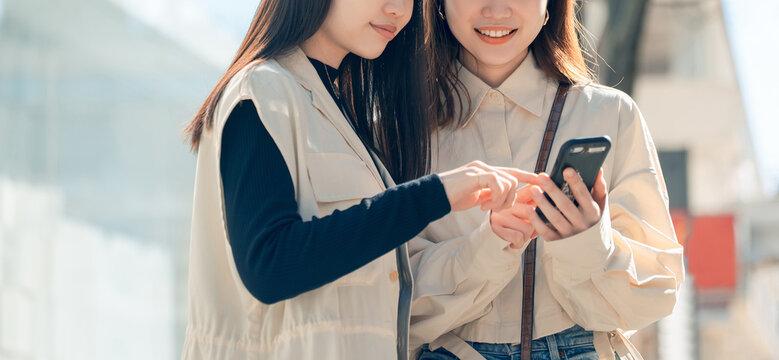 「親しさ」と「敵意」が同居する時代へ──Z世代が共感する“フレネミー”の正体と、現代社会が映し出す人間関係の葛藤