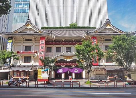 なぜ片岡仁左衛門は“東西”を越えたのか――名跡と革新の50年