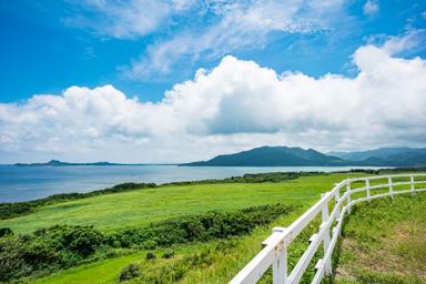 年配者は謙虚に学べ、若者は大胆に実践せよ