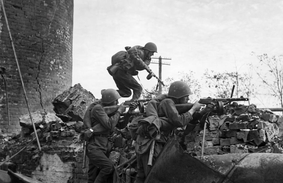 「地獄」と化した戦場と麻痺した言葉――スターリングラード攻防戦の悲惨さと、現代へ贈る平和への教訓