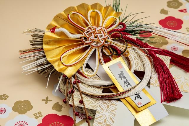 年賀状は本当に終わるのか――発行部数6分の1時代に進む、年始コミュニケーションの再定義