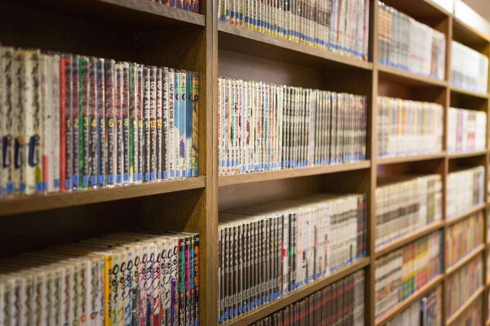 『週刊少年ジャンプ』の100万部割れは「衰退」か「進化」か？黄金期からの軌跡とデジタルIP戦略の未来