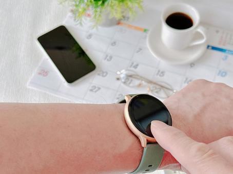 Z世代が重視する「タイパ」とは?現代人の時間効率化の本質と落とし穴